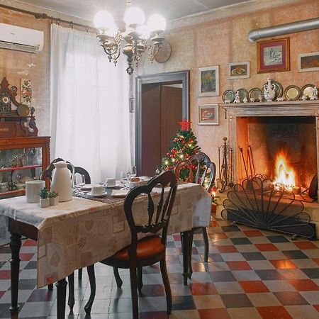 B&B Da Miriam Castelnuovo del Garda Exteriör bild