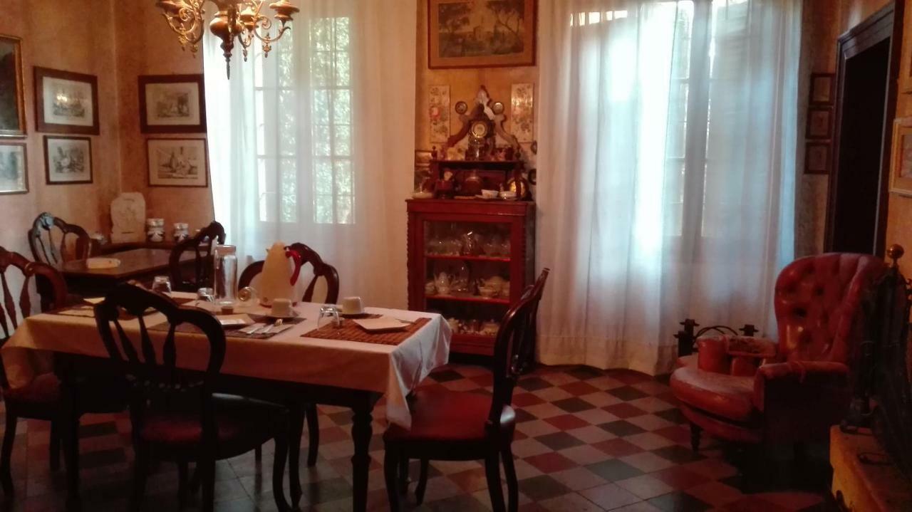 B&B Da Miriam Castelnuovo del Garda Exteriör bild